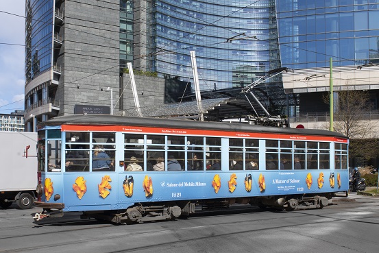 Il Salone in città: un viaggio immersivo nel cuore pulsante del design milanese