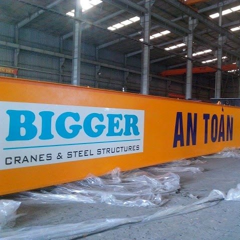 BIGGER CRANES